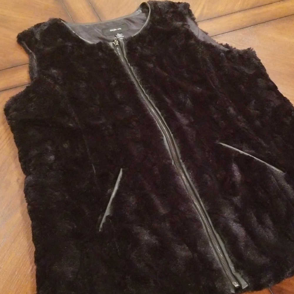 Faux fur vest